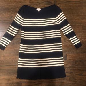 💙🤍EUC A Pea in the Pod 100% Cotton Sweater